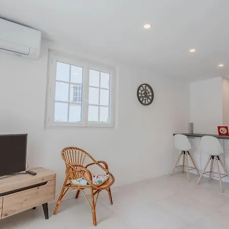 Beau 40m2, Proche Du Centre Saint-Raphaël