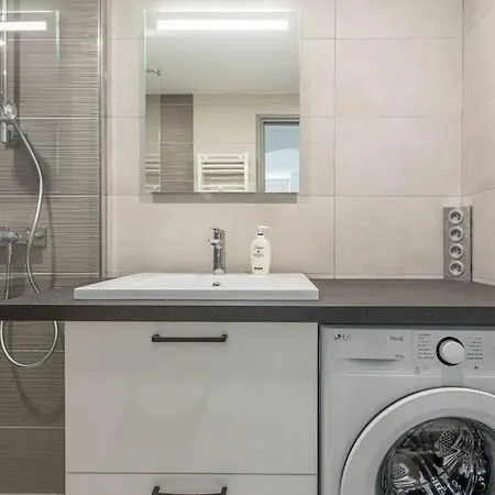 Beau 40m2, Proche Du Centre דירה