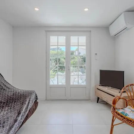 Beau 40m2, Proche Du Centre Saint-Raphaël