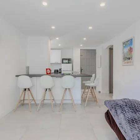 アパート Beau 40m2, Proche Du Centre *