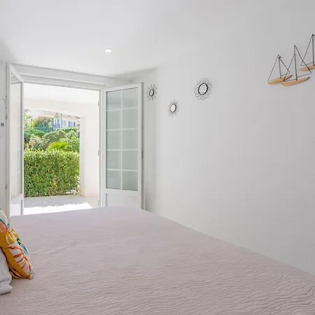 Appartement Beau 40m2, Proche Du Centre Saint-Raphaël